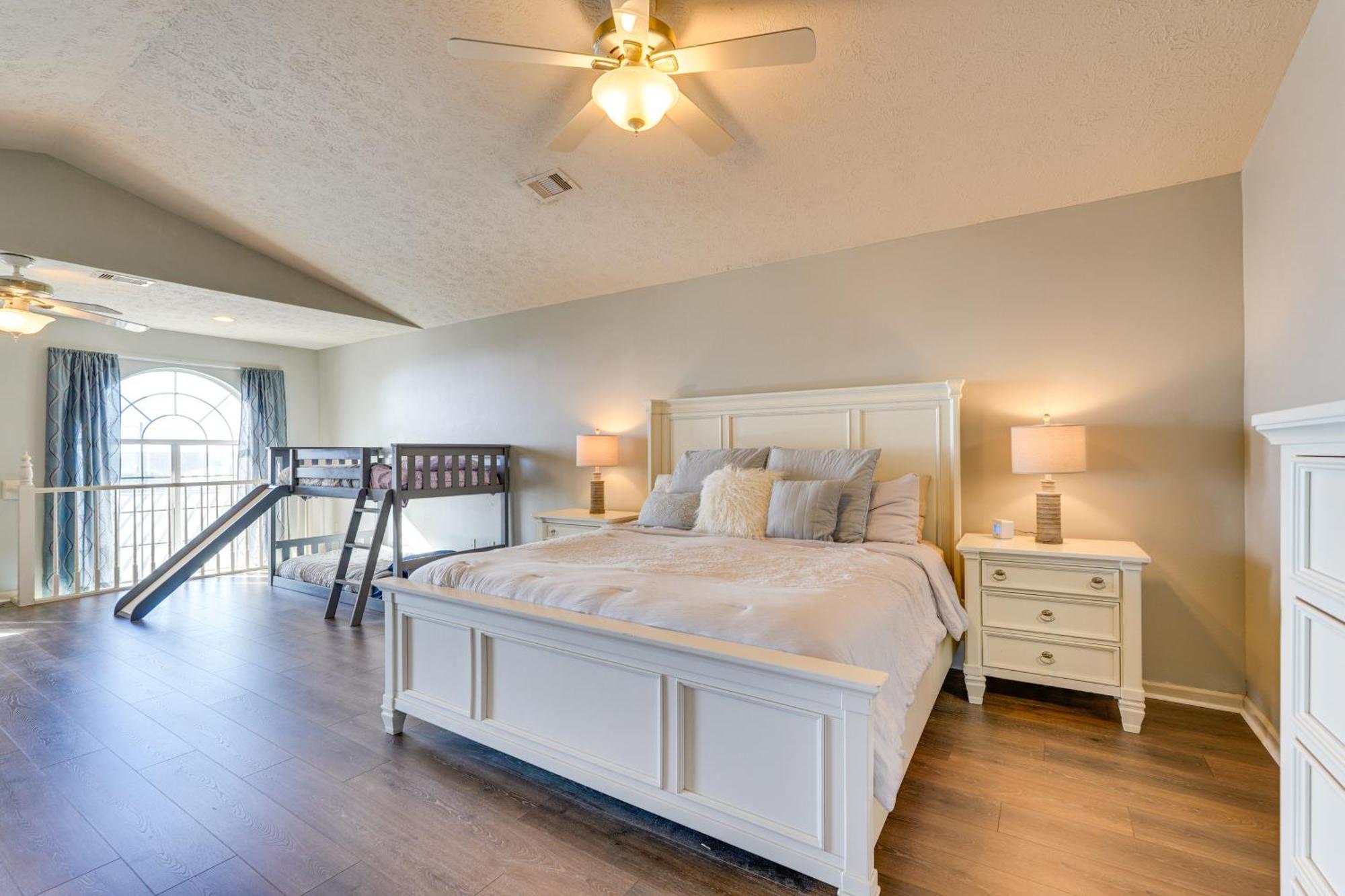 Holiday home Panama Townhome With Deck, Ocean Views